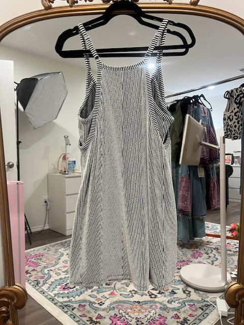 Wave Rib V-Neck Romper